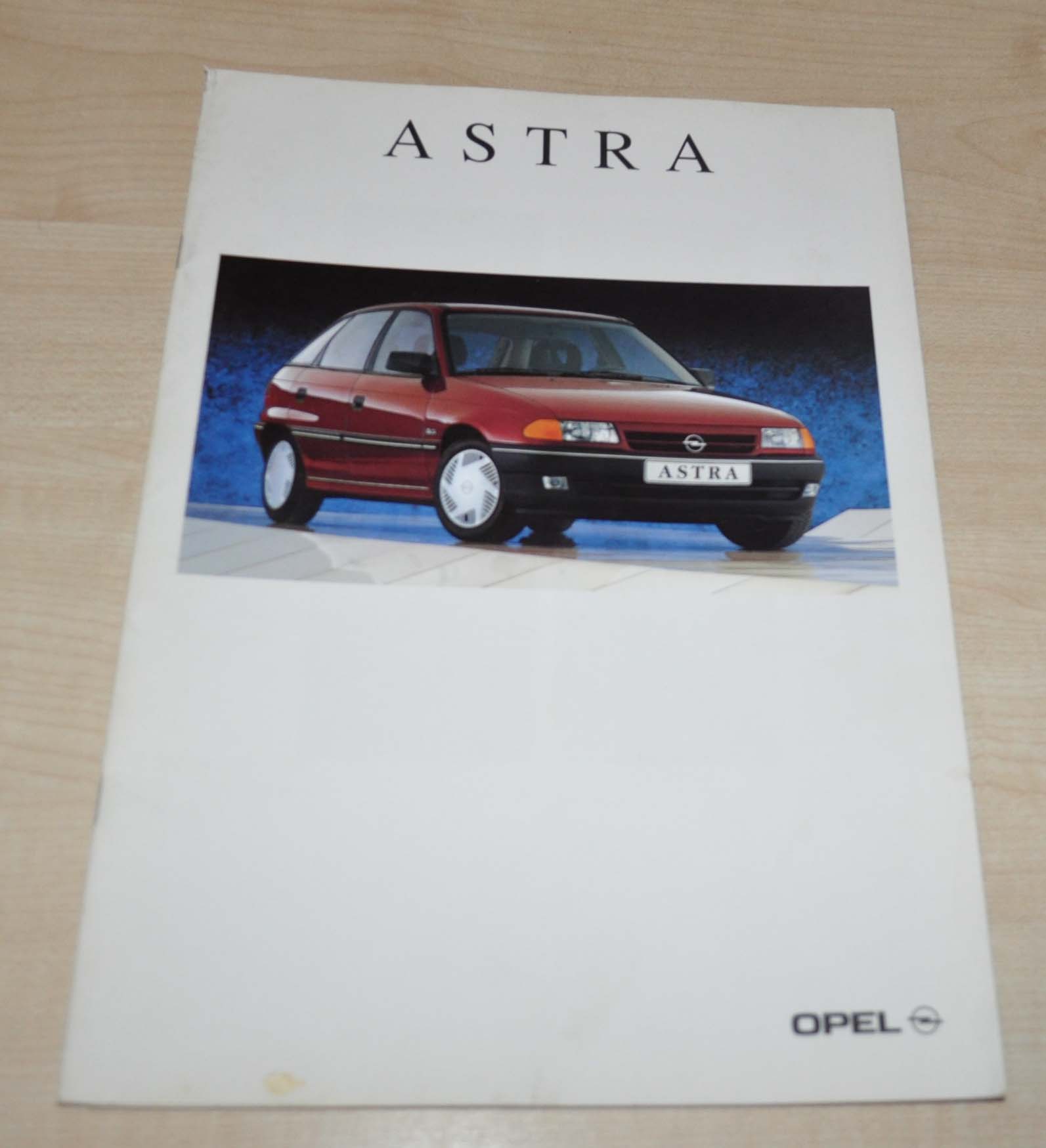1994 Opel Astra Brochure Prospekt RU