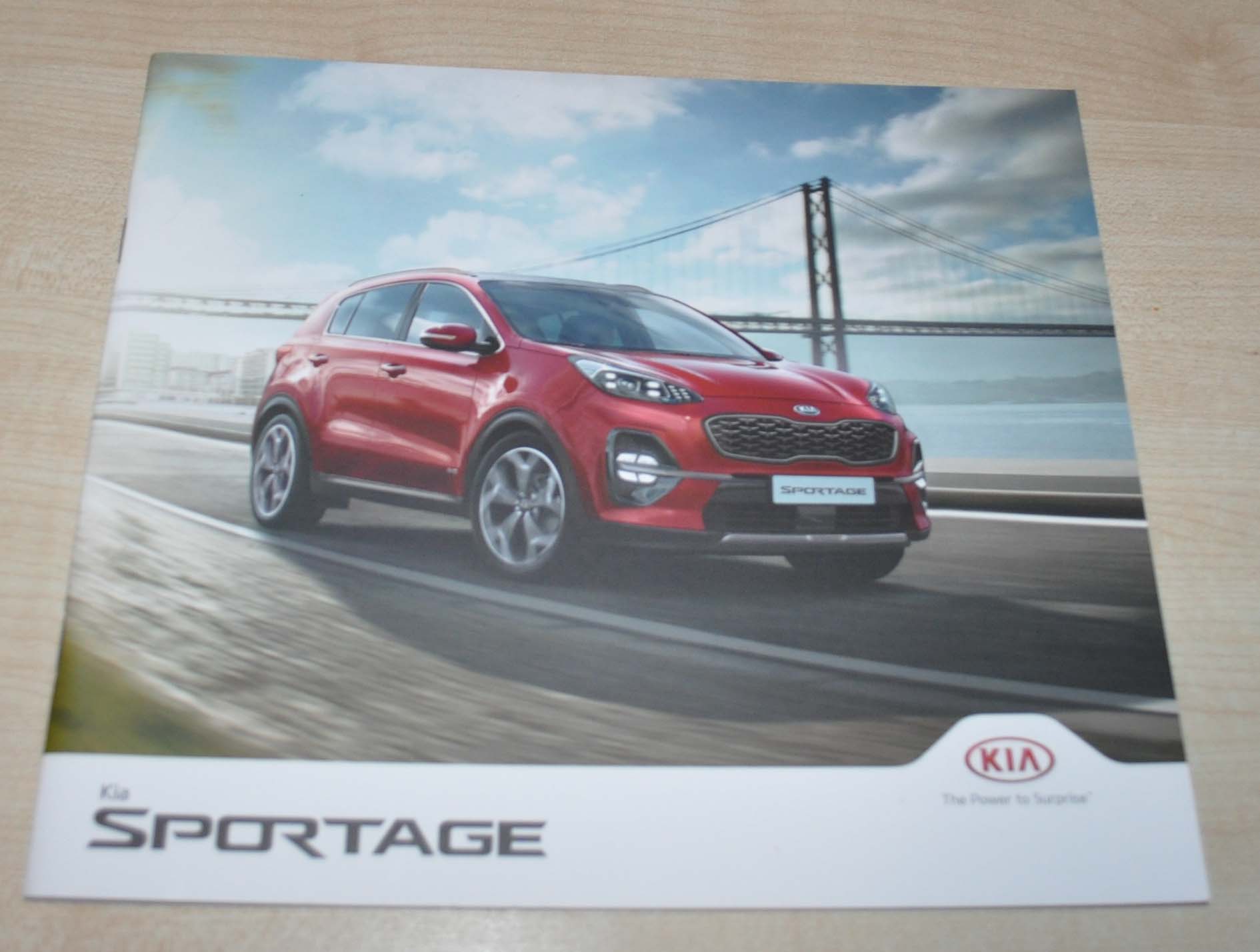 KIA Sportage Sales Brochure Prospekt RU
