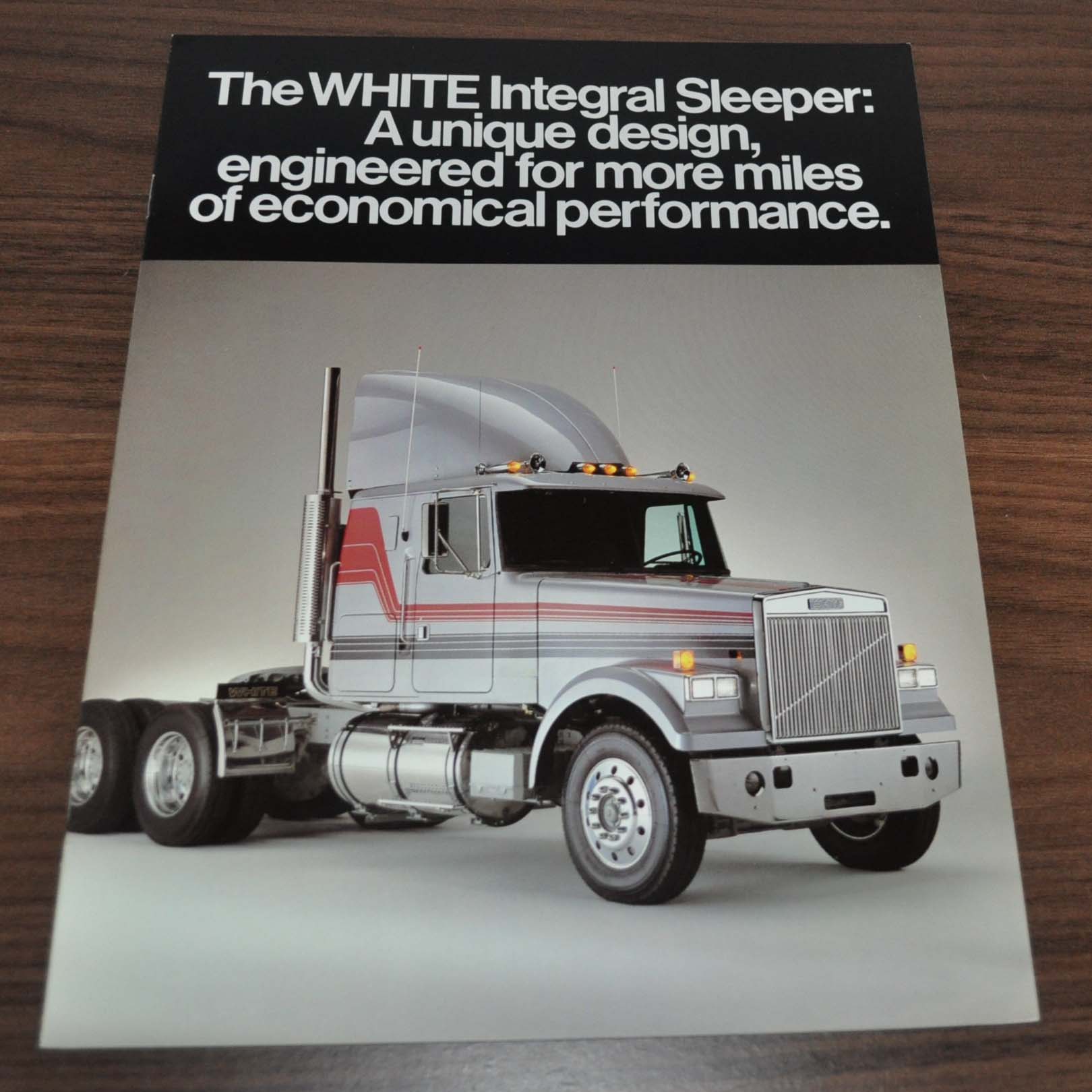 White The Integral Sleeper Truck Brochure Prospekt