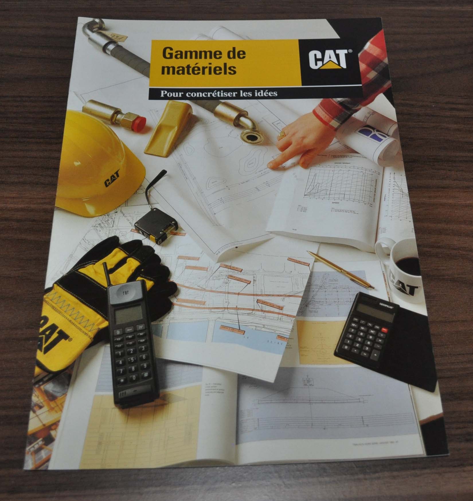 1994 Caterpillar Gamme de Materiels Model Range Brochure Prospekt FR