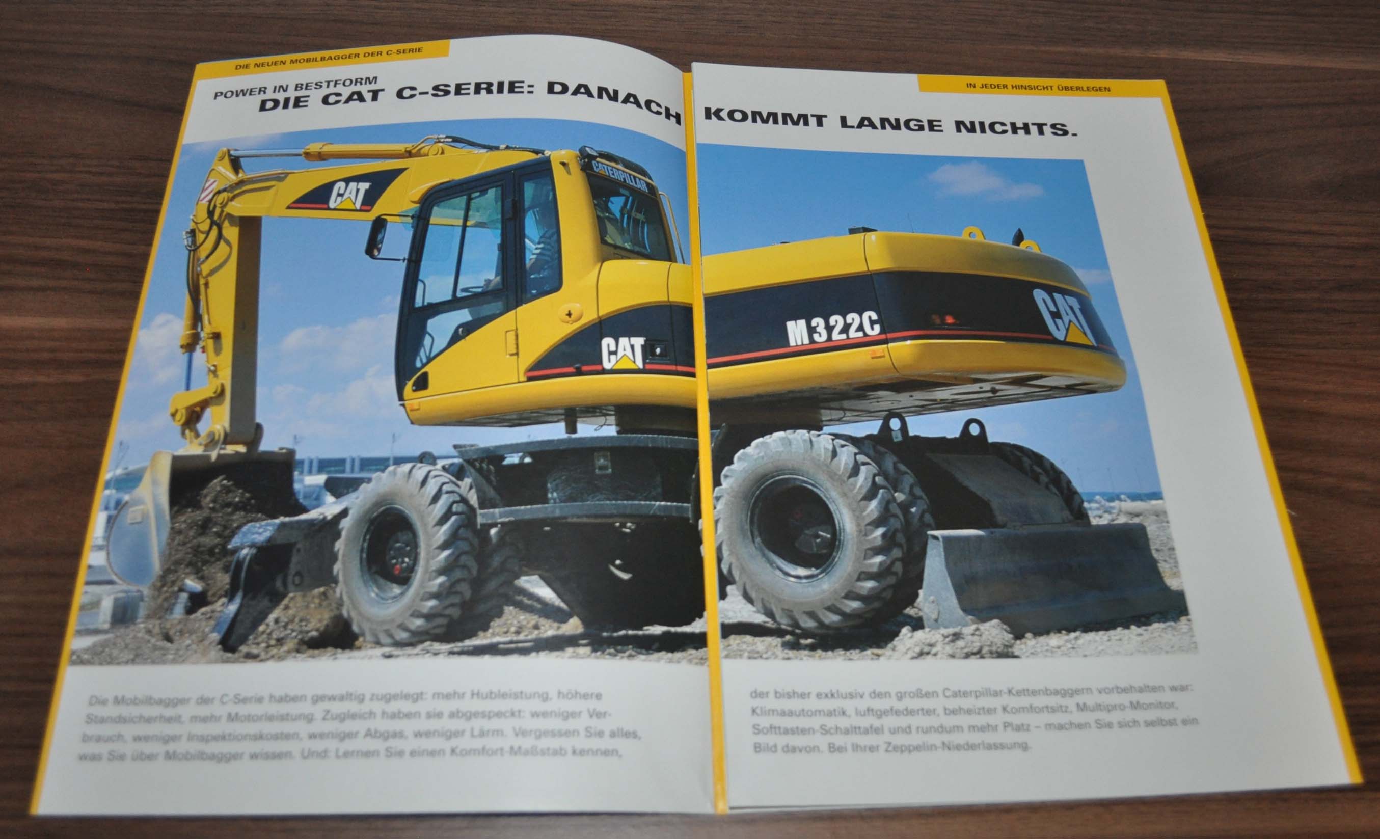 Caterpillar Zeppelin M322C Wheel Excavator Brochure Prospekt Poster DE