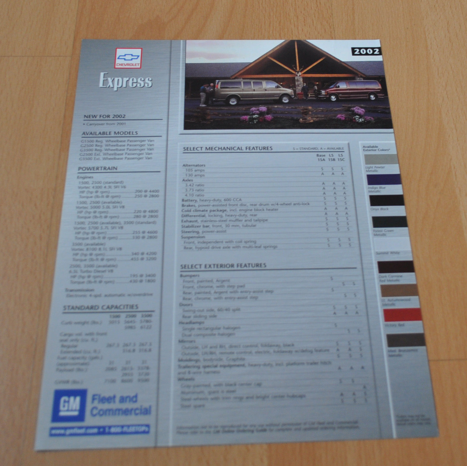 2002 Chevrolet Chevy Express Van Brochure Prospekt